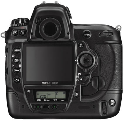 Nikon D3X   24,5- DSLR-