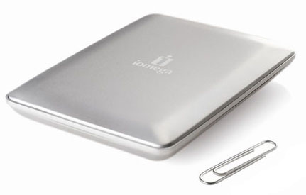 Iomega выпустила внешний HDD в стиле MacBook Air