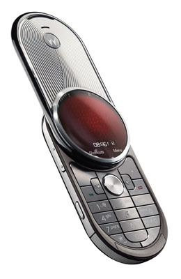 Motorola AURA: ротатор с круглым дисплеем